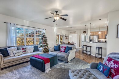 06_274_Fieldstone_Ct_Silt_81652006_mls