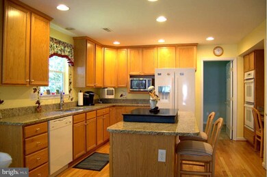 1201 Cecilia Ct, Annapolis, MD 21409 - photo 4