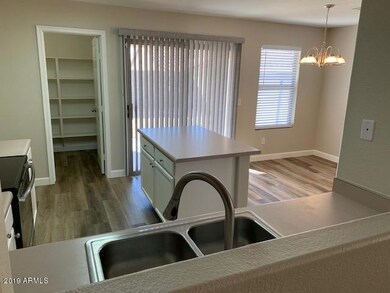 Great Kitchen, Large Pantry