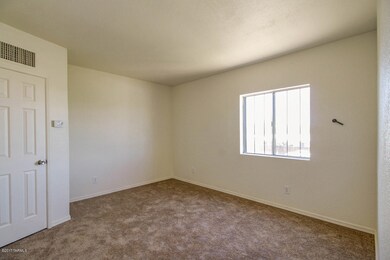 3306 N Geronimo Ave, Tucson, AZ 85705 - photo 5