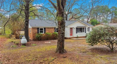 703 Rodie Ave, Fayetteville, NC 28304 - photo 4