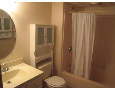 92 Aldrich St unit 2, Uxbridge, MA 01569 - photo 3