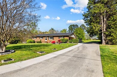 102 N Hall St, High Point, NC 27263 - photo 4