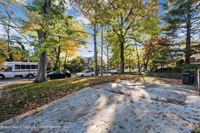 456 Henderson Ave, Staten Island, NY 10310 - photo 4