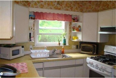 1326 Birchwood Ave, Abington, PA 19001 - photo 6