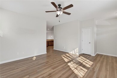 111 Faro Ln unit 138, Portsmouth, VA 23703 - photo 7