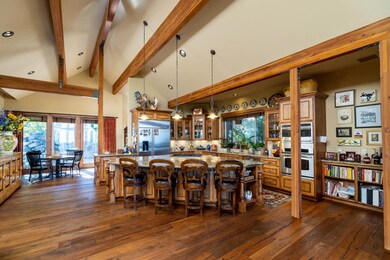 3270 NW Starview Dr, Bend, OR 97701 - photo 5