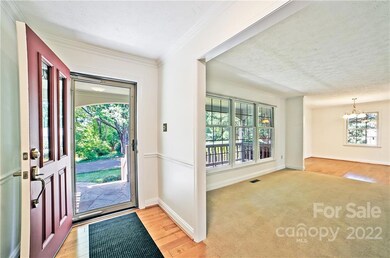 8 Braddock Way, Asheville, NC 28803 - photo 3