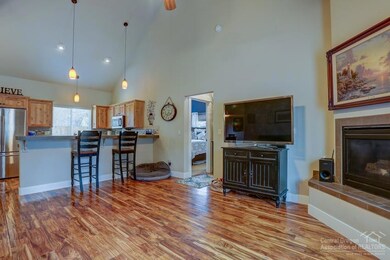 61345 Larry St, Bend, OR 97702 - photo 3