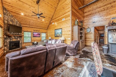 33 Banjo Ln, Broken Bow, OK 74728 - photo 4