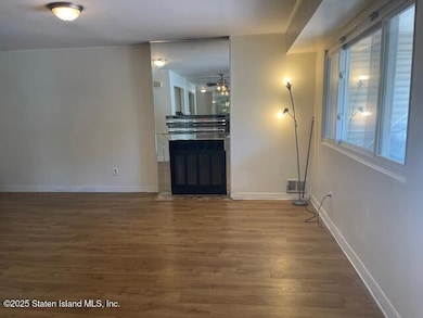 17 Leo St unit A, Staten Island, NY 10314 - photo 7