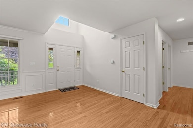 4870 Lytham Ln, Ann Arbor, MI 48103 - photo 5