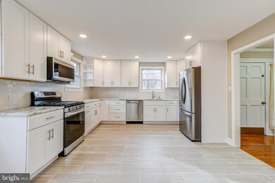 3827 Denfeld Ave, Kensington, MD 20895 - photo 4