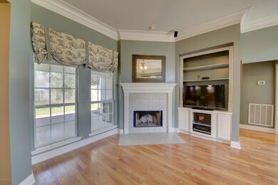 Pear Tree Circle-7