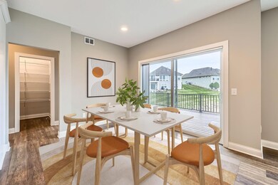 585 Jade Trail N, Lake Elmo, MN 55042 - photo 5