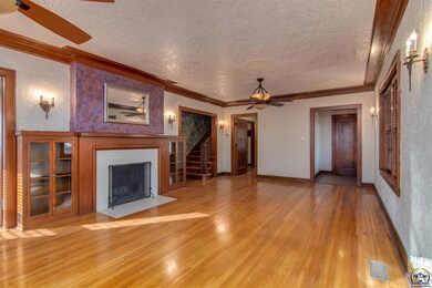 1601 SW MacVicar Ave, Topeka, KS 66604 - photo 7