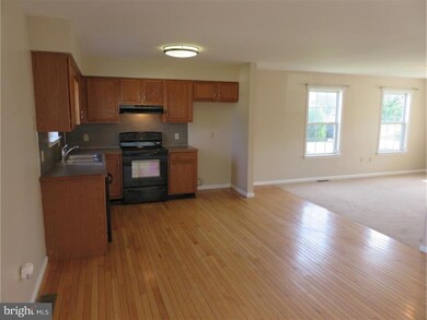 2740 Knollwood Way, Easton, PA 18040 - photo 7