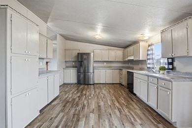 3800 Rim Rock Ct, Joshua, TX 76058 - photo 6