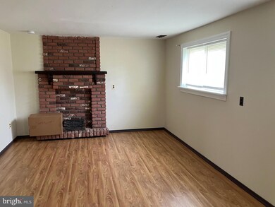 233 Princeton Ave, Pemberton, NJ 08068 - photo 6