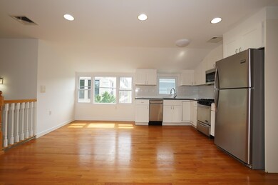 100 Shippen St unit 3, Weehawken, NJ 07086 - photo 6