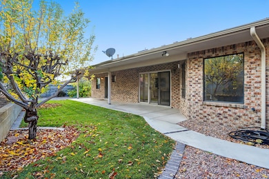 6932 Brandywine Loop NE, Albuquerque, NM 87111 - photo 2