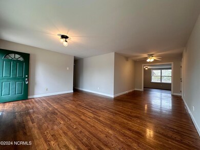 807 Edgewood Dr, Jacksonville, NC 28540 - photo 4