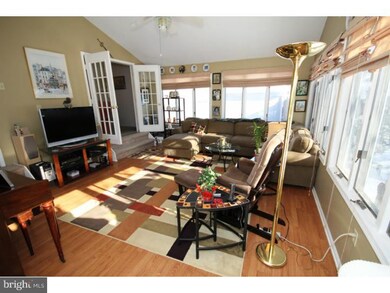 403 Centennial Dr, Morrisville, PA 19067 - photo 5