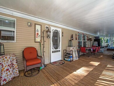BACK SCREENED PORCH/ENTRY