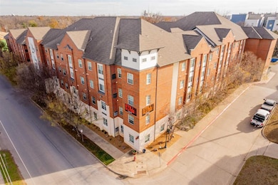 251 W Miller #319 Ave, Stillwater, OK 74075 - photo 2