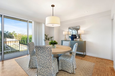 The Willowick unit 2H, Houston, TX 77027 - photo 6