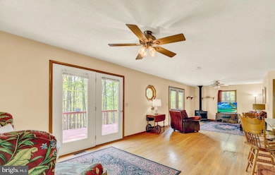 121 Pendragon Ct, Paw Paw, WV 25434 - photo 7