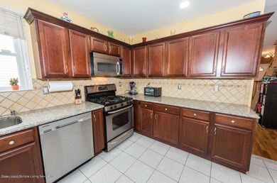 67 Waldron Ave, Staten Island, NY 10301 - photo 7