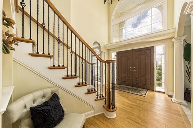 9823 Archer Ln, Dublin, OH 43017 - photo 5