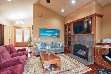 1010 7th Ct, Mukilteo, WA 98275 - photo 4