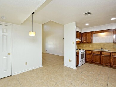 803 Valley View Dr unit A, Pflugerville, TX 78660 - photo 6