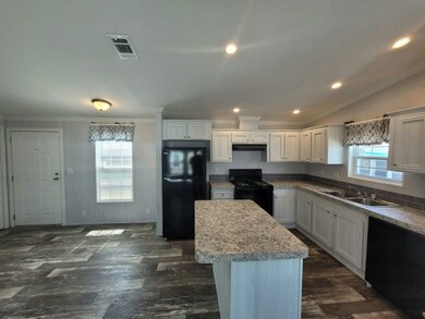 4125 Park St N unit 109, Saint Petersburg, FL 33709 - photo 2