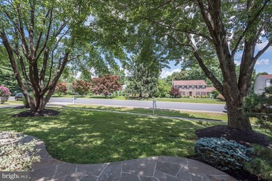 1108 Riva Ridge Dr, Great Falls, VA 22066 - photo 4