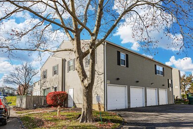 6357 Well Fleet Dr-004