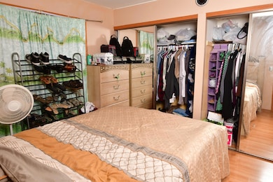 unlisted-address, Milwaukee, WI 53209 - photo 6