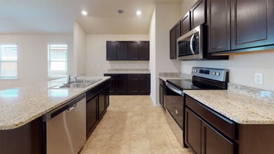 1100 Oxford Ln, Troy, TX 76579 - photo 5