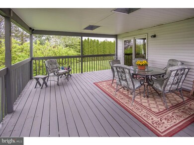 182 Niantic Rd, Barto, PA 19504 - photo 2