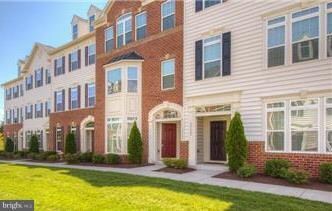 24626 Johnson Oak Terrace unit 5G, Sterling, VA 20166 - photo 2