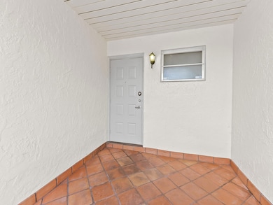 2226 Nova Village Dr, Davie, FL 33317 - photo 2