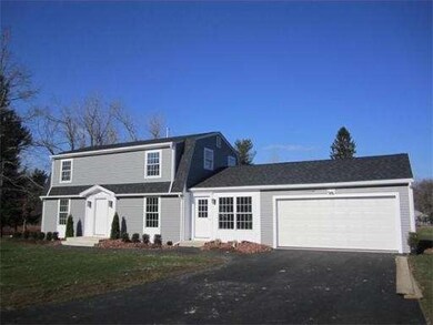 123 Maple Ave, Rutland, MA 01543 - photo 2