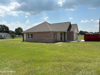 274 Sugarland Cir, Opelousas, LA 70570 - photo 2