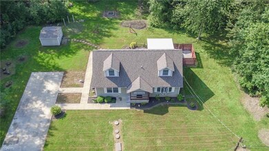 434 Mapleview Ave, Sheffield Lake, OH 44054 - photo 4