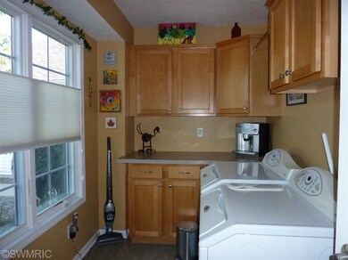 8171 Stoney Ln SW unit 65, Byron Center, MI 49315 - photo 5