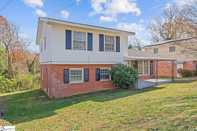 423 Bethlehem Dr, Spartanburg, SC 29306 - photo 2