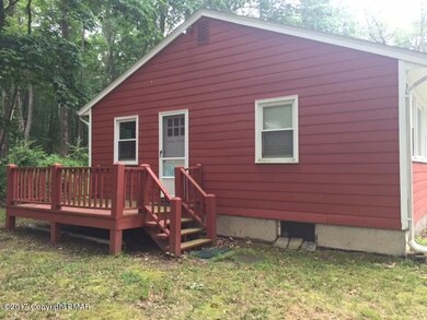 321 Spring Lake Dr, Canadensis, PA 18325 - photo 4