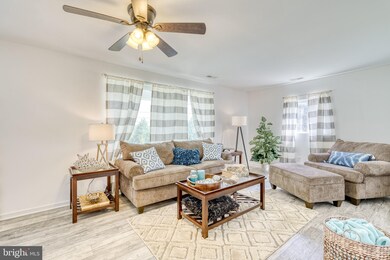 329 Klee Mill Rd, Sykesville, MD 21784 - photo 7